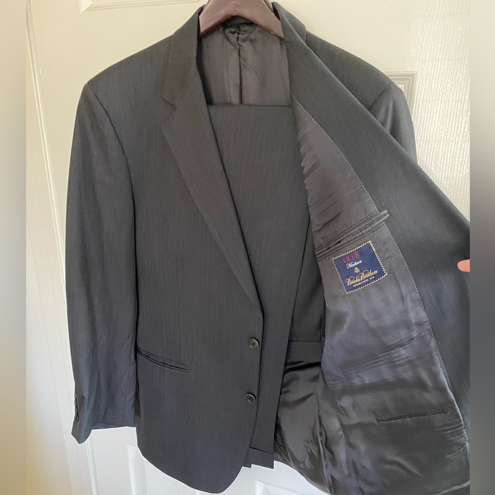 Brooks Brothers Charcoal Gray Wool Classic Suit with Notch Lapel